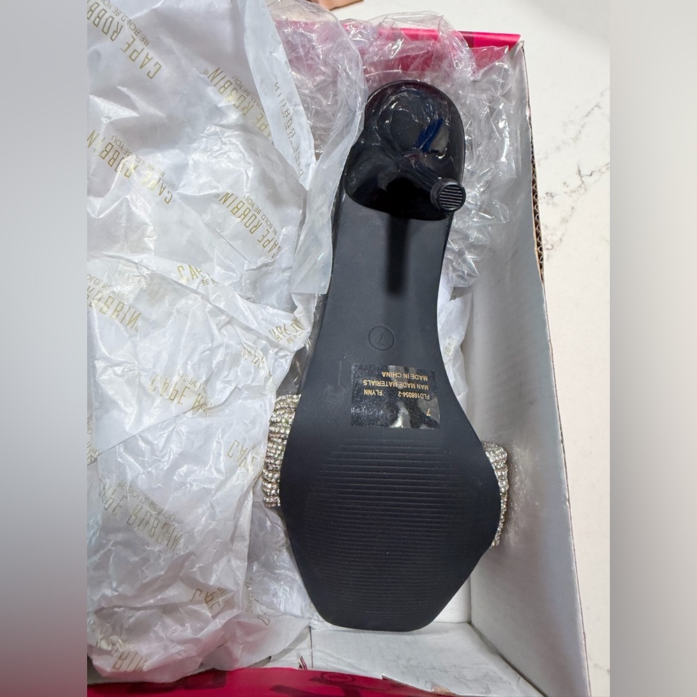 NEW Cape Robbin Stiletto Heels Rhinestone-Embellished Knot & Open Toe (Flynn) 7 - Picture 4 of 8